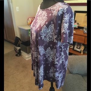 Pretty floral swirl design